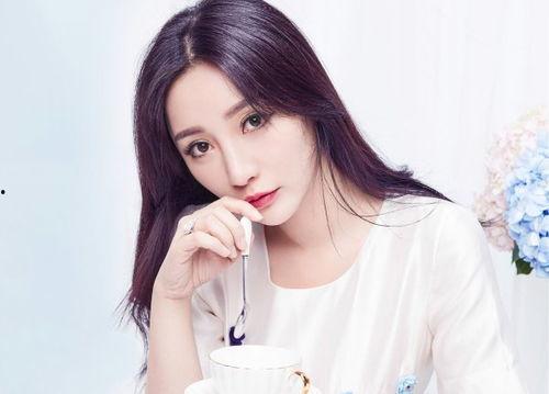 柳岩娱乐圈爆料,揭秘明星背后的真实故事